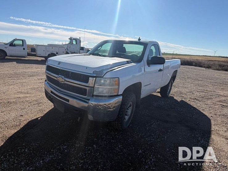 chevrolet-2500hd-image-1