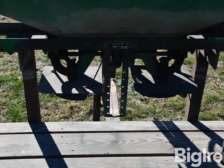 l,-s,-watlington-the-turley-t-79-seeder-image-15