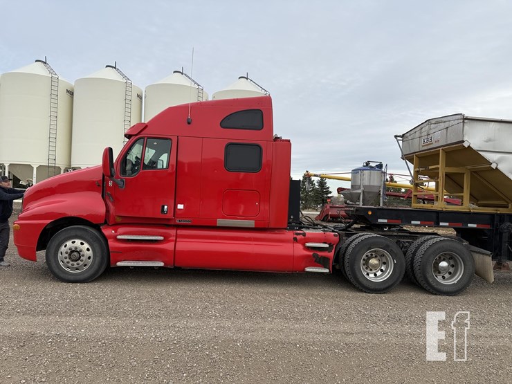 2003-kenworth-t2000-image-20