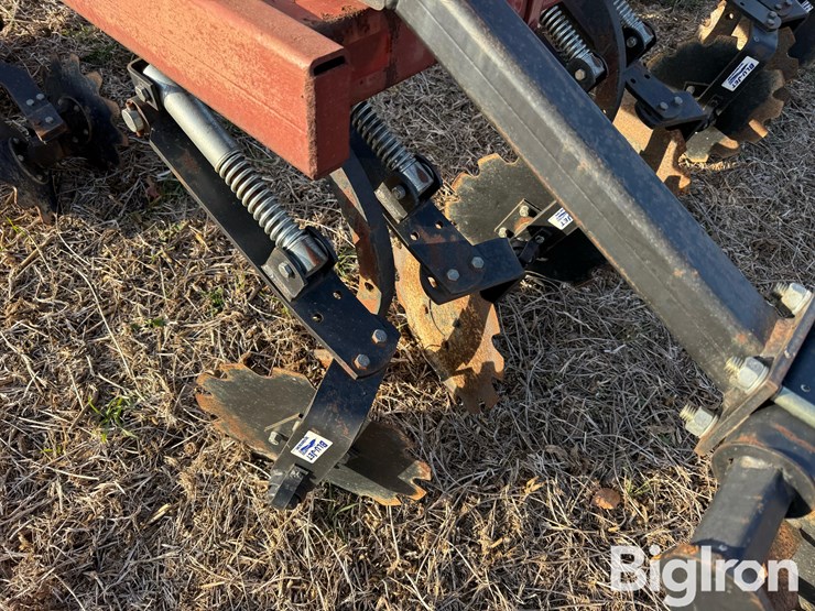 case-ih-5600-image-11