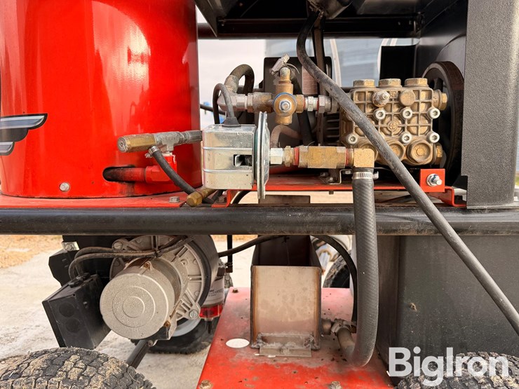 alkota-420x4-industrial-hot-water-pressure-washer-image-18