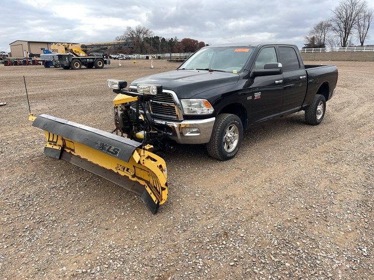 dodge-ram-2500-image-1