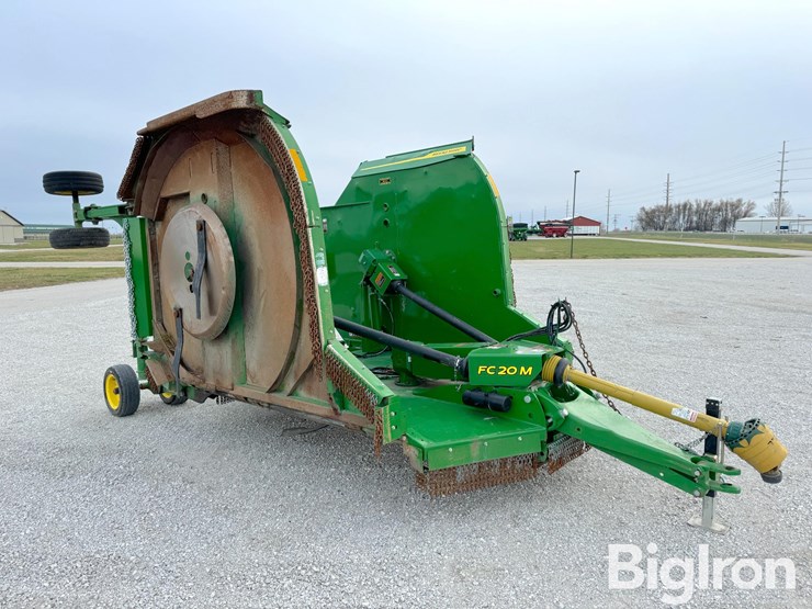 2023-john-deere-fc20m-image-2