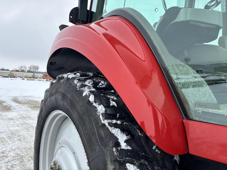 case-ih-magnum-190-image-22