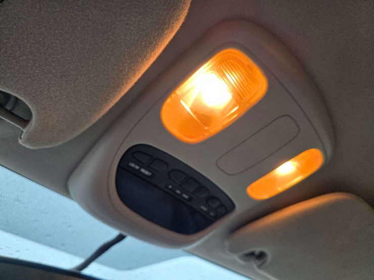 2005-dodge-ram-3500-image-41