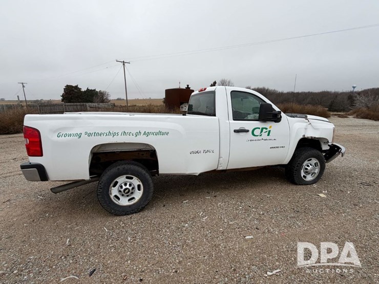 2012-chevrolet-2500hd-image-7