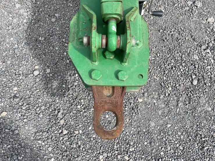 john-deere-2210-image-6