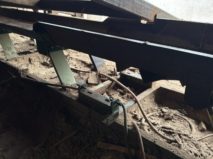 #107-•-vibrating-conveyor-image-1