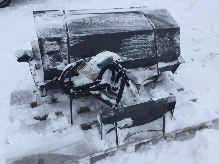 #4542-•-unused-48"-skid-steer-broom-image-3