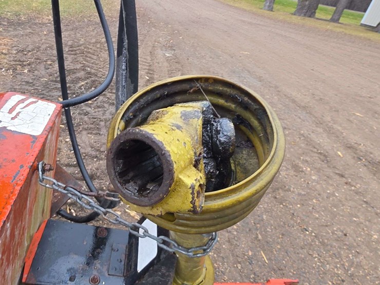 brandt-1070-auger,-10”-x-70’,-hydraulic-lift,-hydraulic-driven-single-auger-swing-hopper,-540-pto-image-4