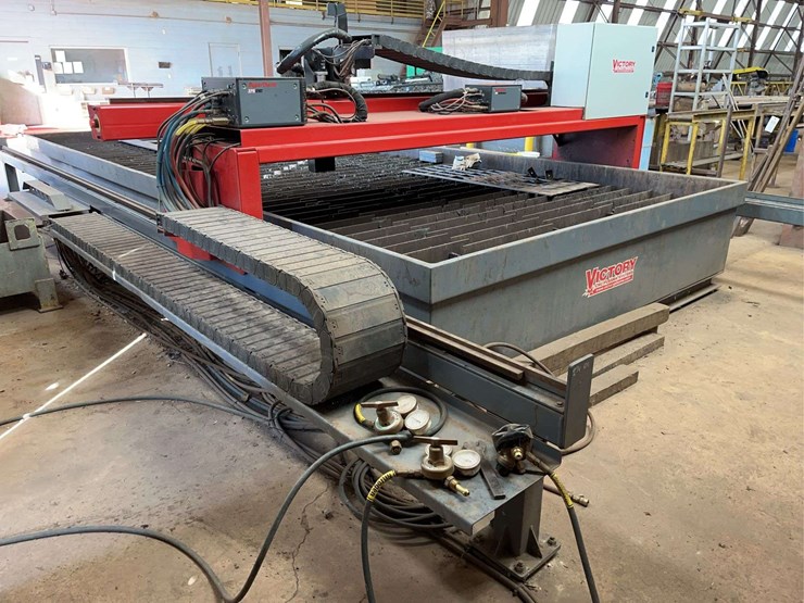 2020-8'-x-20'-victory-cnc-plasma-cutting-table-image-7