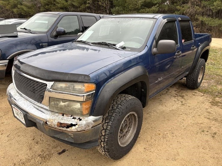 2005-gmc-regency-badlander-truck-image-1