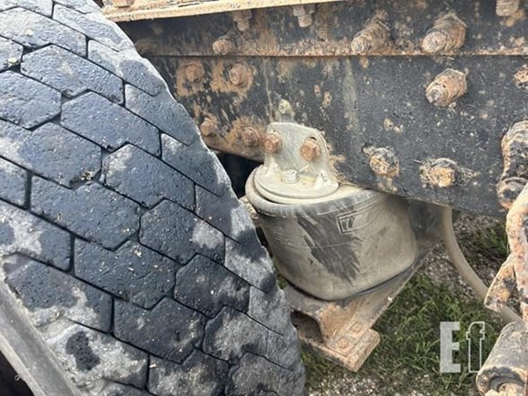 white/gmc-wg64t-image-33