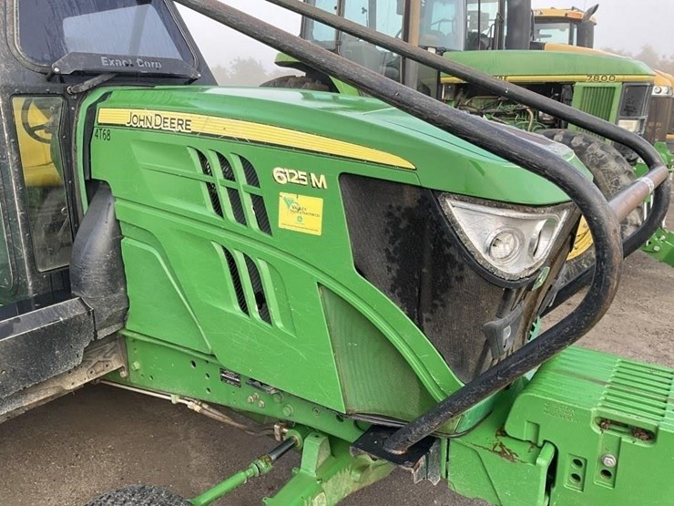 john-deere-6125m-image-13