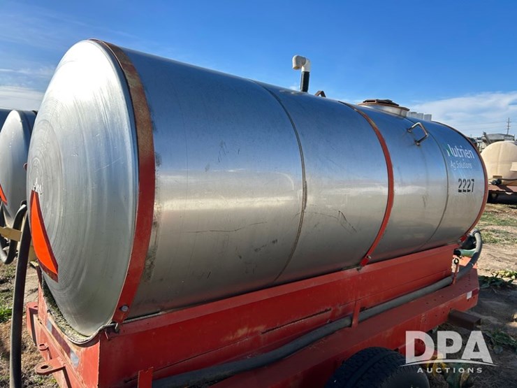 liquid-nurse-trailer-(cp1355,-tank-2227,-unit-92224)-image-6