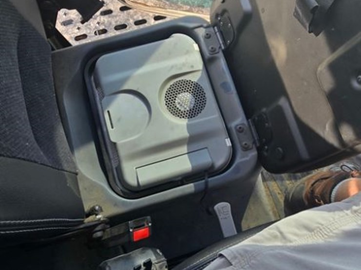 miller-nitro-7310-image-43