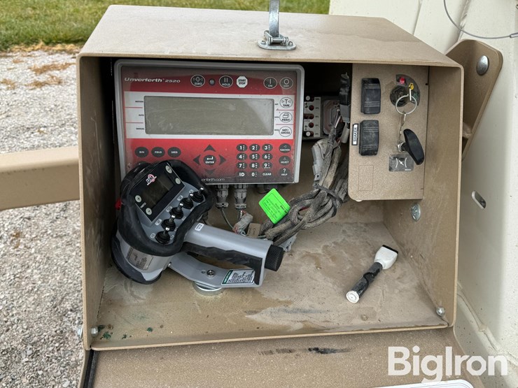 2024-unverferth-3755xl-image-12