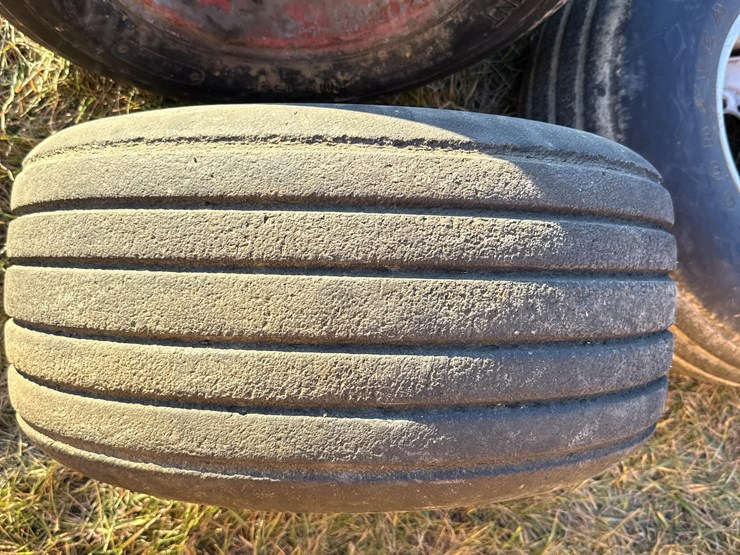 various-mounted-tires-&-rims-image-14