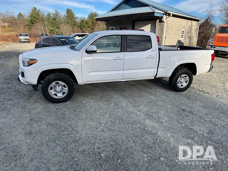 toyota-tacoma-image-11