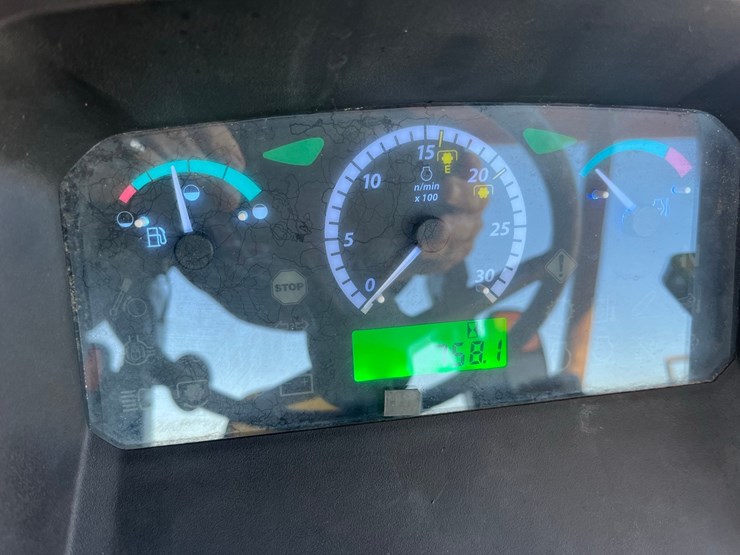 john-deere-5045e-image-21