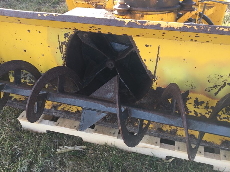 #4566-•-erskine-snowblower-image-4