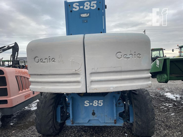 2008-genie-s85-image-11