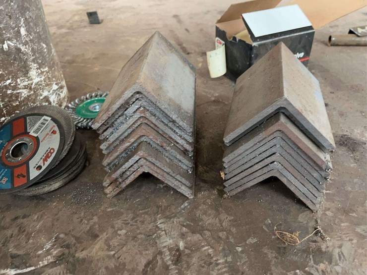 stainless-kettle-&-random-steel-image-2