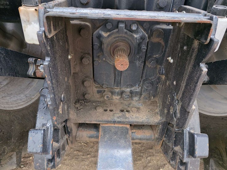 2020-magnum-250-image-31