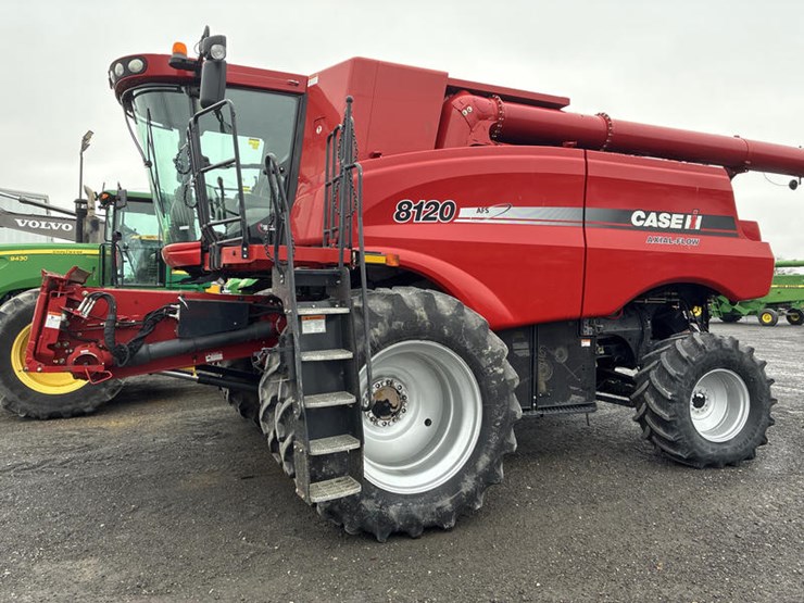 case-ih-8120-image-3
