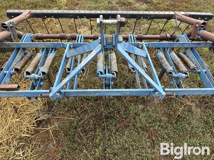 ford-3-pt-mounted-spring-shank-chisel-image-9