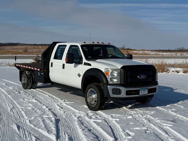 2012-ford-f550-image-1