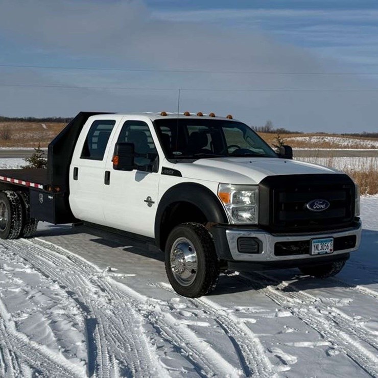 2012 FORD F550