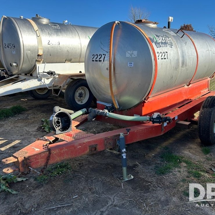 Liquid Nurse Trailer (CP1355, Tank 2227, Unit 92224)