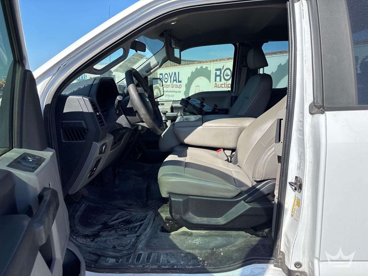 2017-ford-f150-image-7