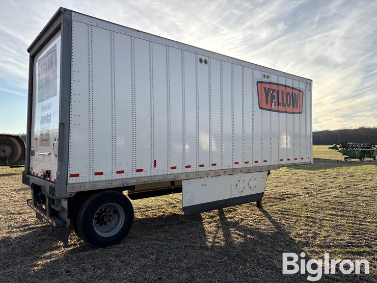 2019-wabash-28'-s/a-van-trailer-image-5