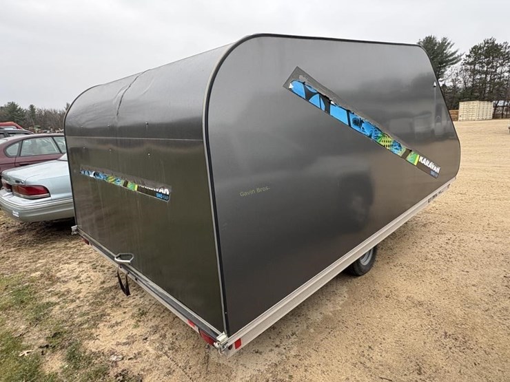 2--skidoo-snowmobiles-&-karavan-atomic-13-trailer-image-7