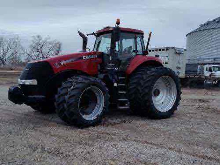 2014-case-ih-magnum-310-image-39