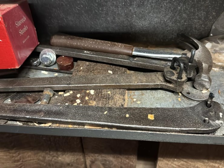 #140-•-sharpening-tools*-image-3