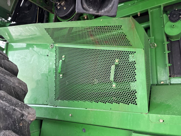 john-deere-9560-image-47