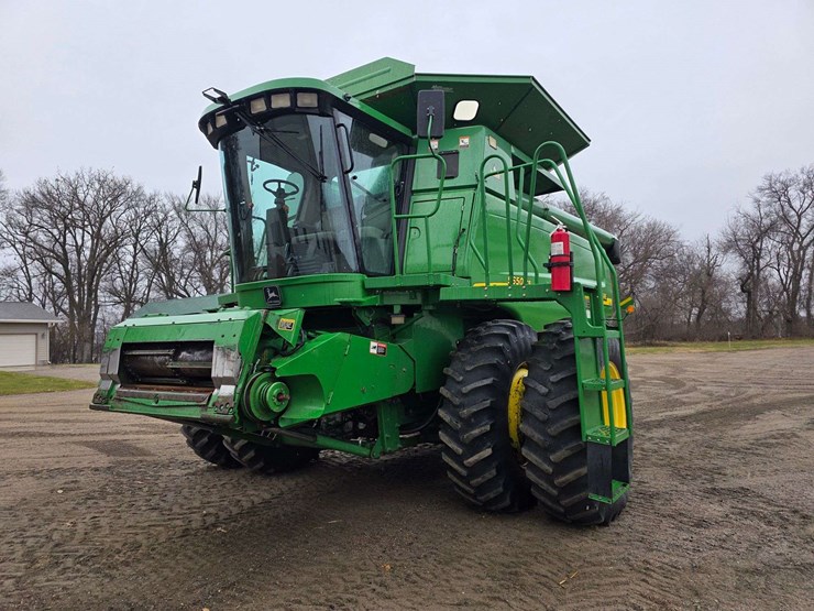 2000-john-deere-9650-sts-image-89