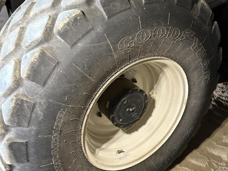 2010-mac-don-m150-image-9