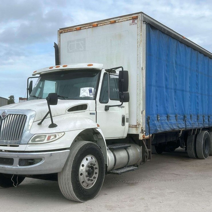 2013 INTERNATIONAL DURASTAR 4400