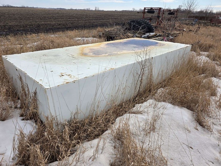 steel-fuel-containment-system,-8’-x-16’-x-32”,-new-tank-that-has-never-had-a-tank-in-it-image-1