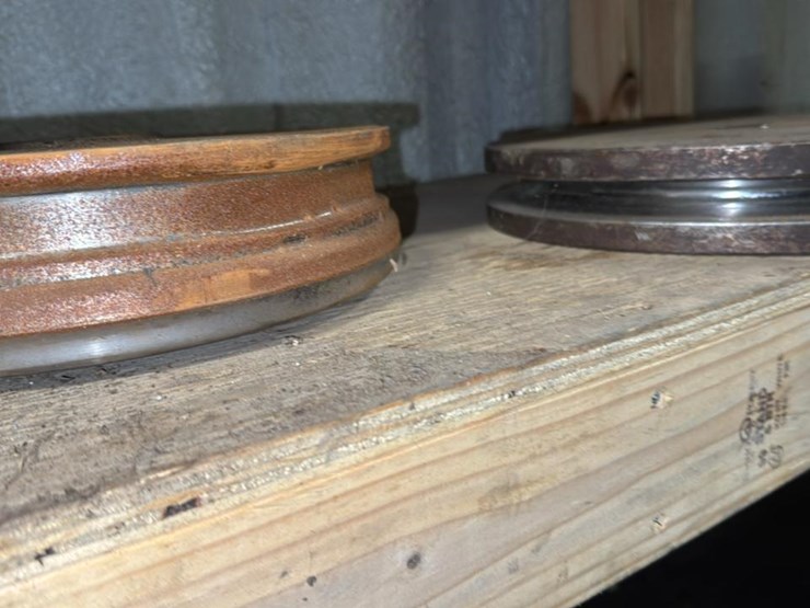 #171-•-contents-of-shelf-5*-image-4