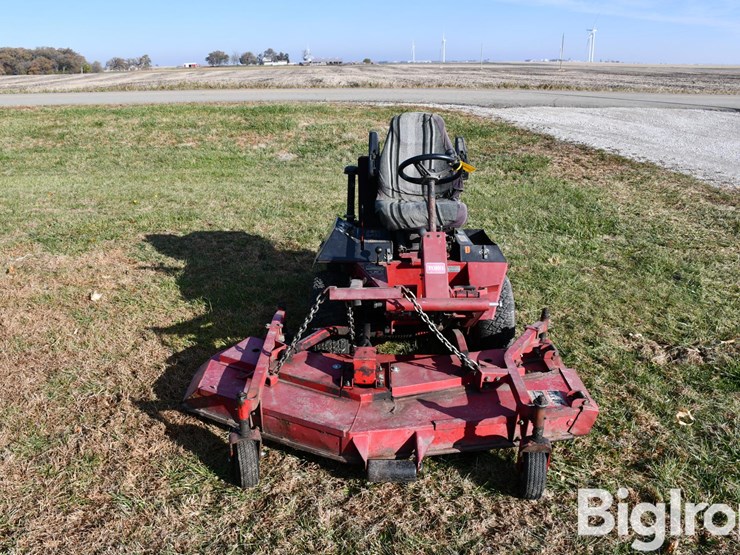 toro-groundsmaster-325d-image-2