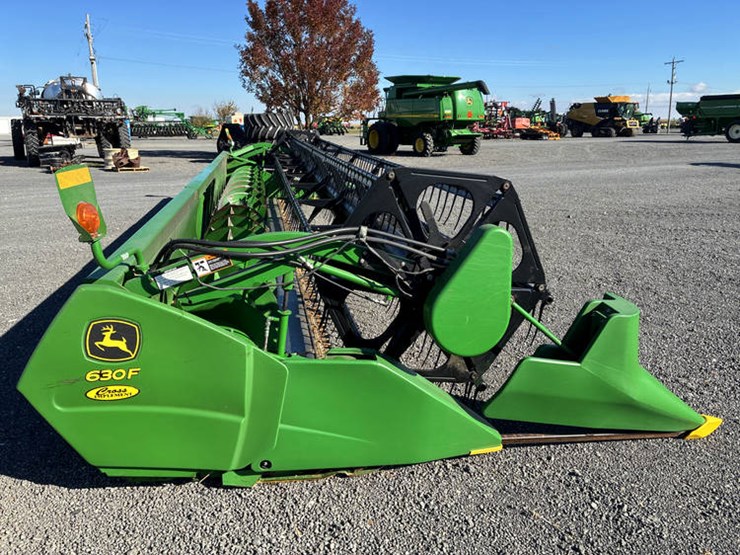 2004-john-deere-630f-image-1