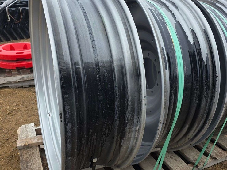 (2)-15-x-50---10-bolt-silver-dual-rims-image-2