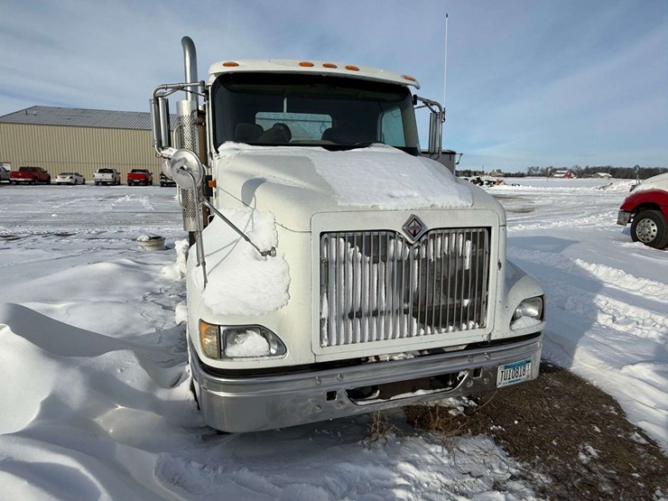 2005-international-9200-image-3