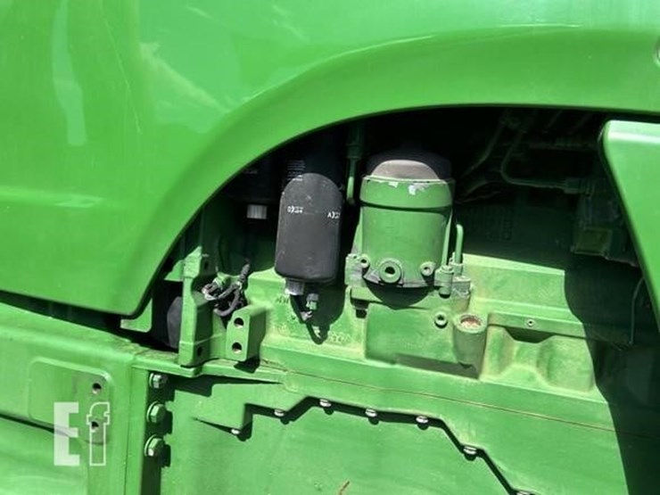 john-deere-8220t-image-10
