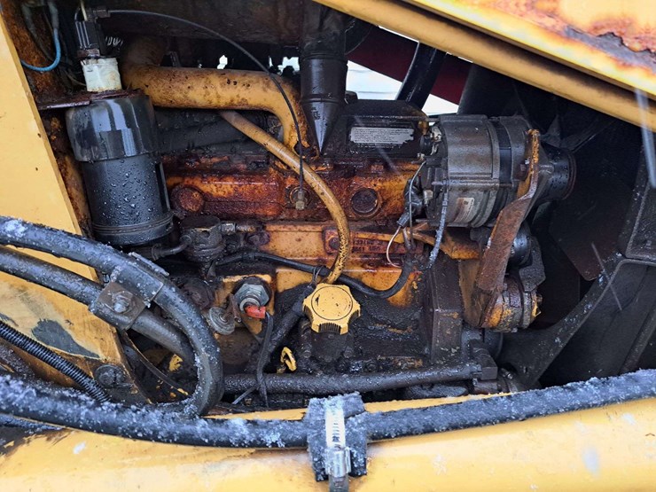 1999-deere-410e-image-16